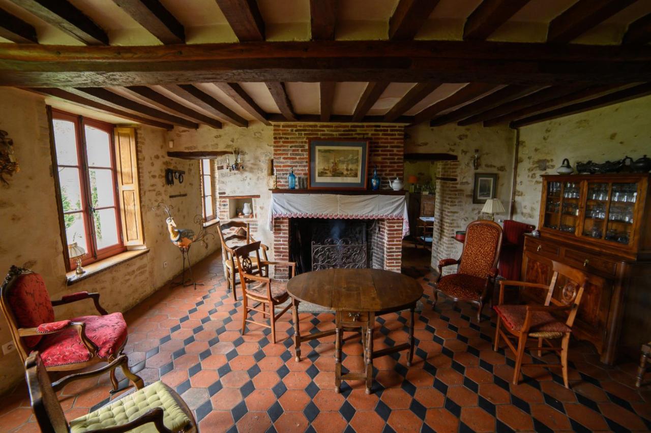 Chambre D'Hotes La Ferme Du Pre-Martin La Genevraie Exteriör bild